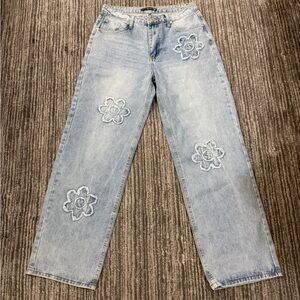Light Blue Floral Appliqué Straight Leg Women’s Jeans